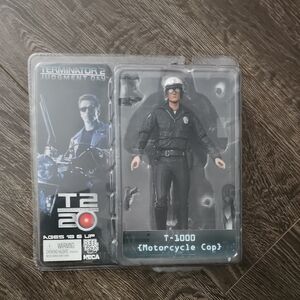 Terminator 2  Judgment Day: T-1000 MOTORCYCLE COP Neca Figure 20th Anniversary